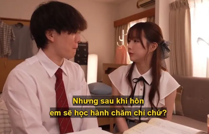 Lừa gái xinh vào đường dây bán hàng đa cấp rồi địt